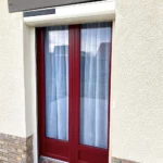 Porte-fenêtre 2 vantaux rouge 3004 HYBRIDE